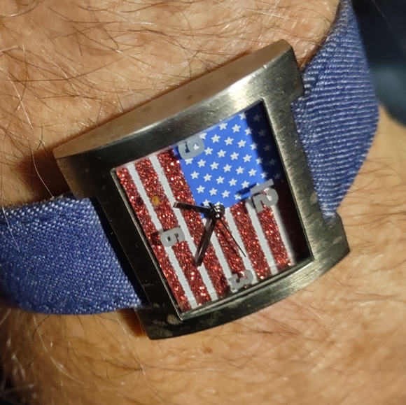 Kristine Unisex/kids Watch - Picture 1 of 4